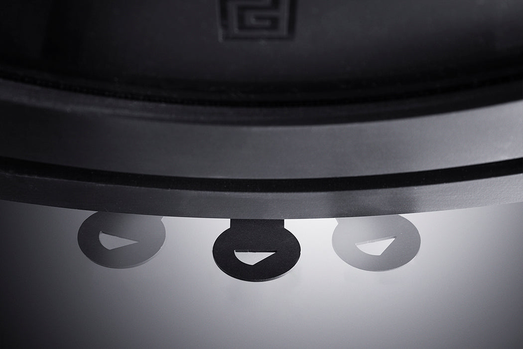 Dik Geurts Oval Front air slider control detail